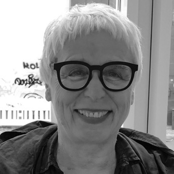 Porträt Charlotte Schindler