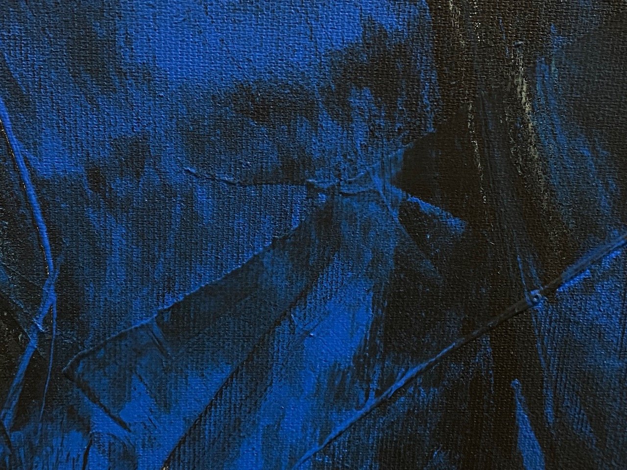 Weiblicher Akt sitzend Blau 2