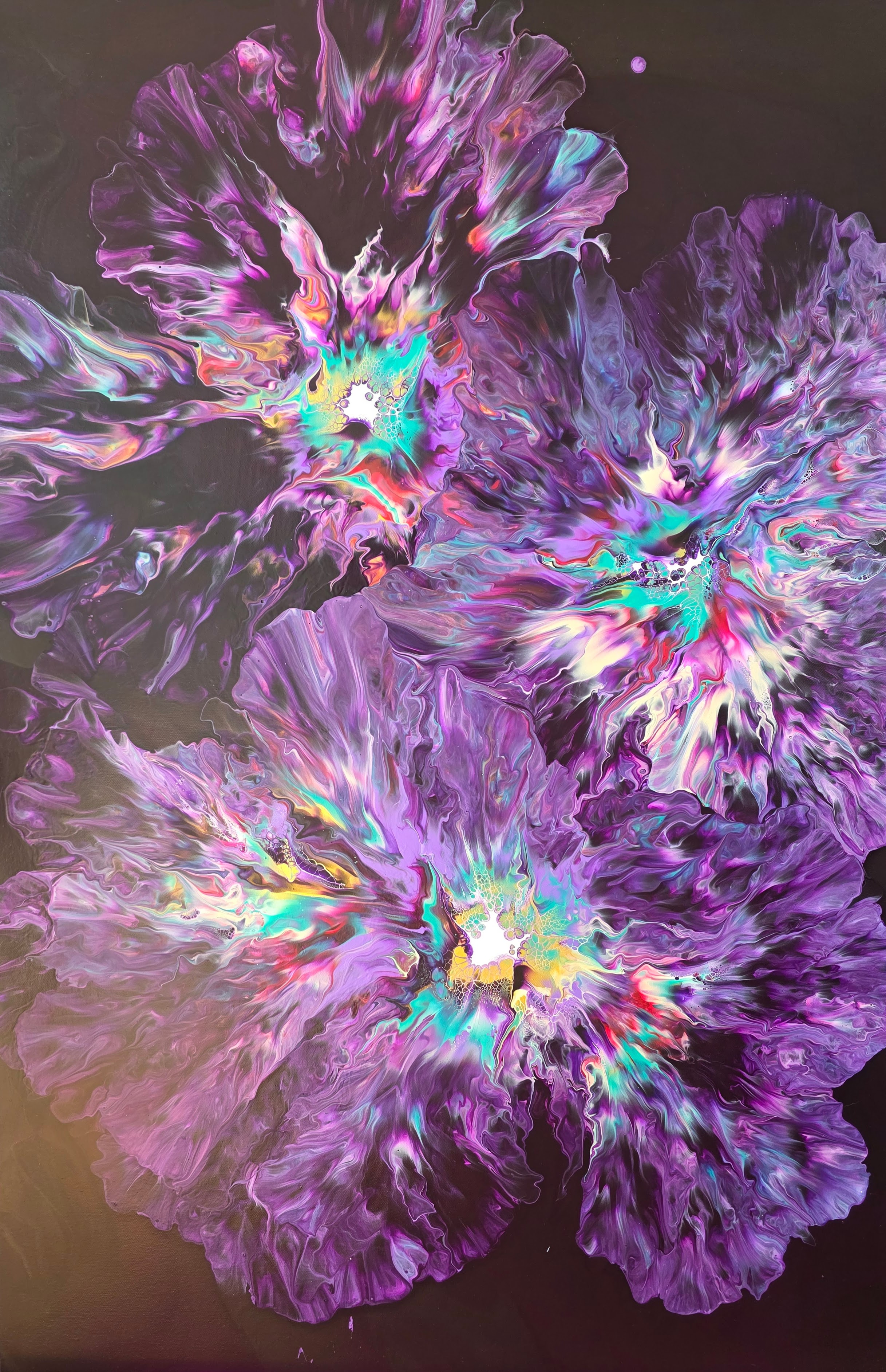 Violet Flowers von Mary Gazea